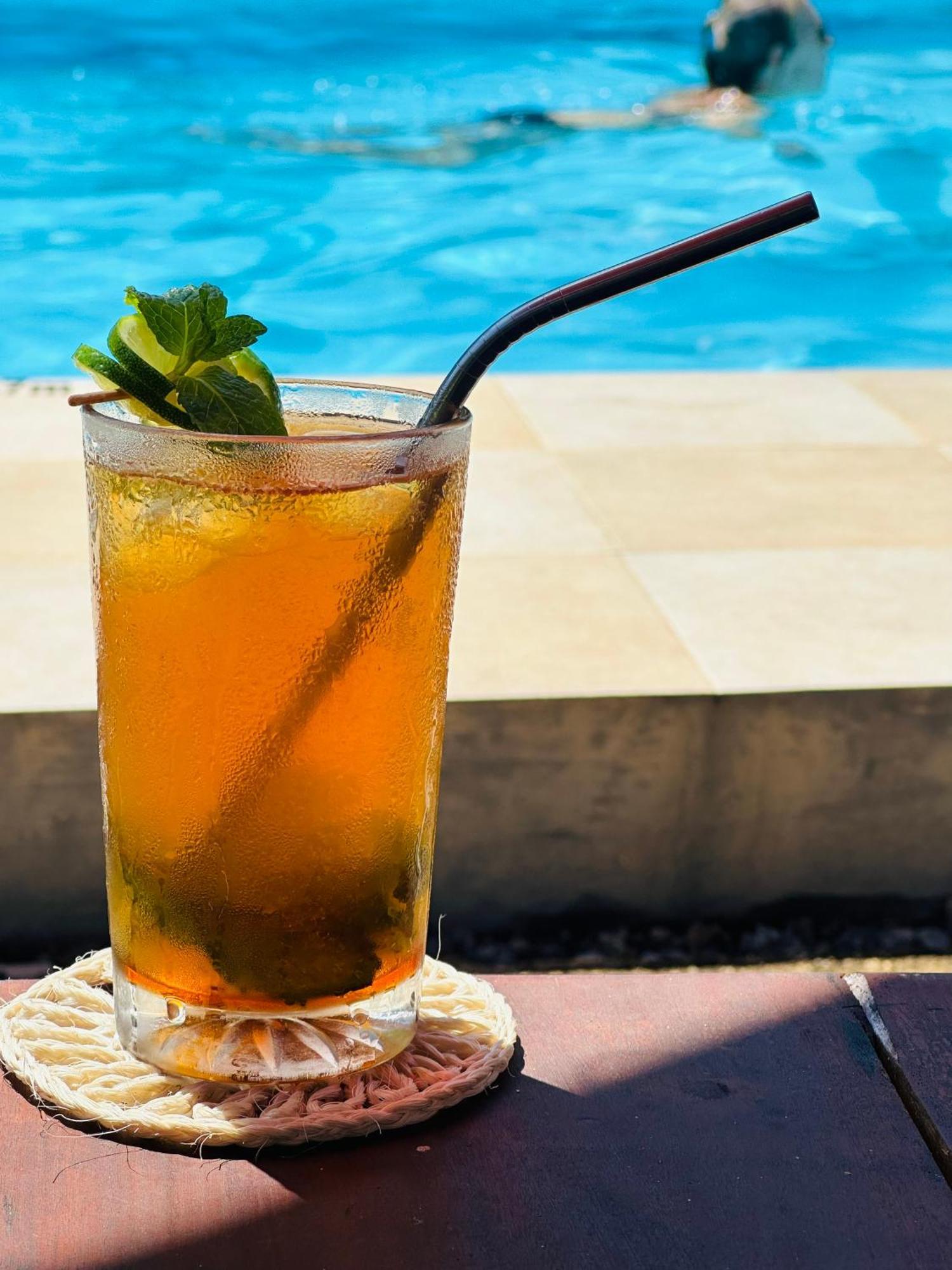 טנגלה Green Parrot Beach Resort מראה חיצוני תמונה