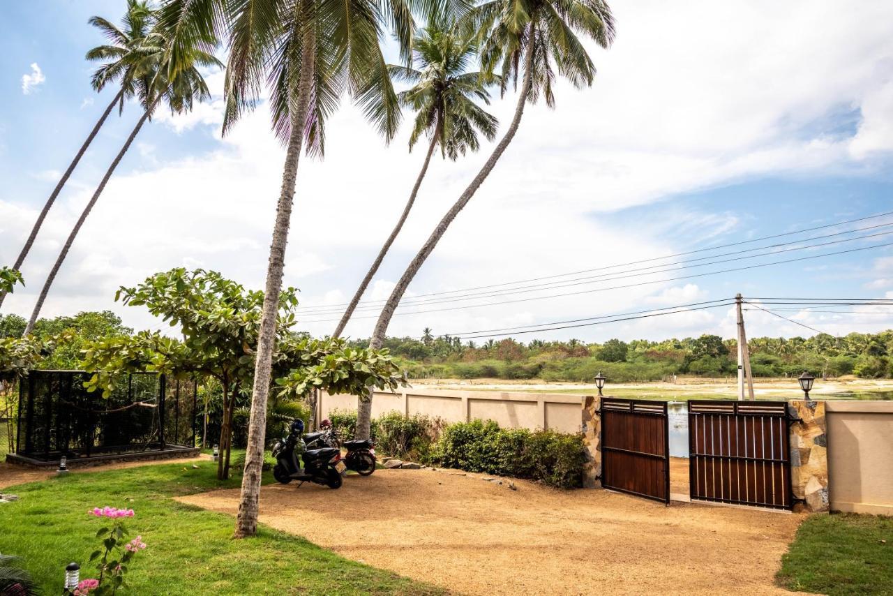 טנגלה Green Parrot Beach Resort מראה חיצוני תמונה