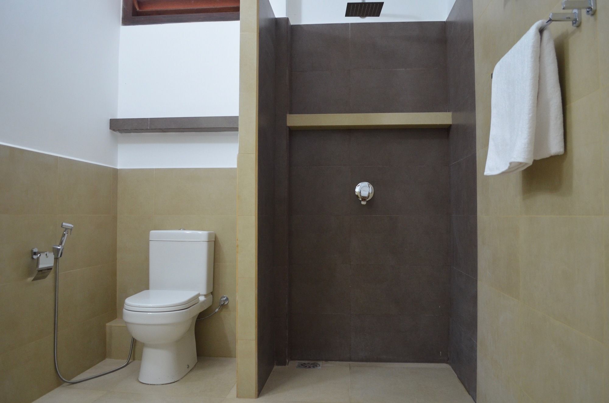 טנגלה Green Parrot Beach Resort מראה חיצוני תמונה